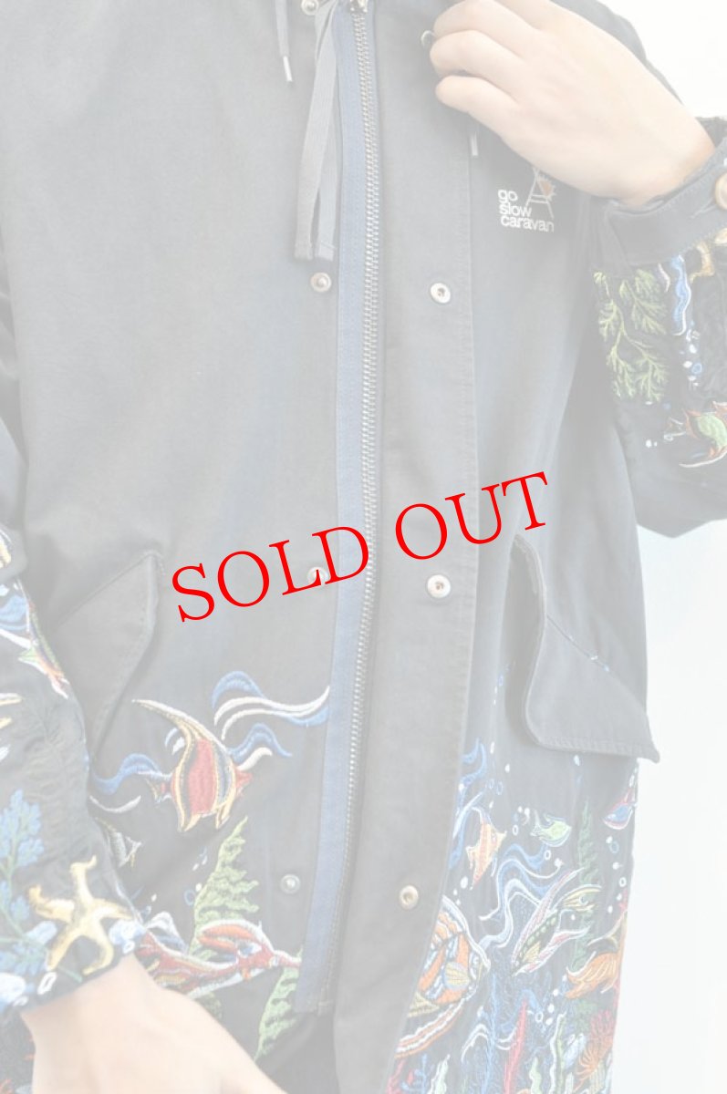 画像5: go slow caravan ライトキャンパス　パネル刺繍モッズコート　NAVY　メンズ　人気　通販 (5)