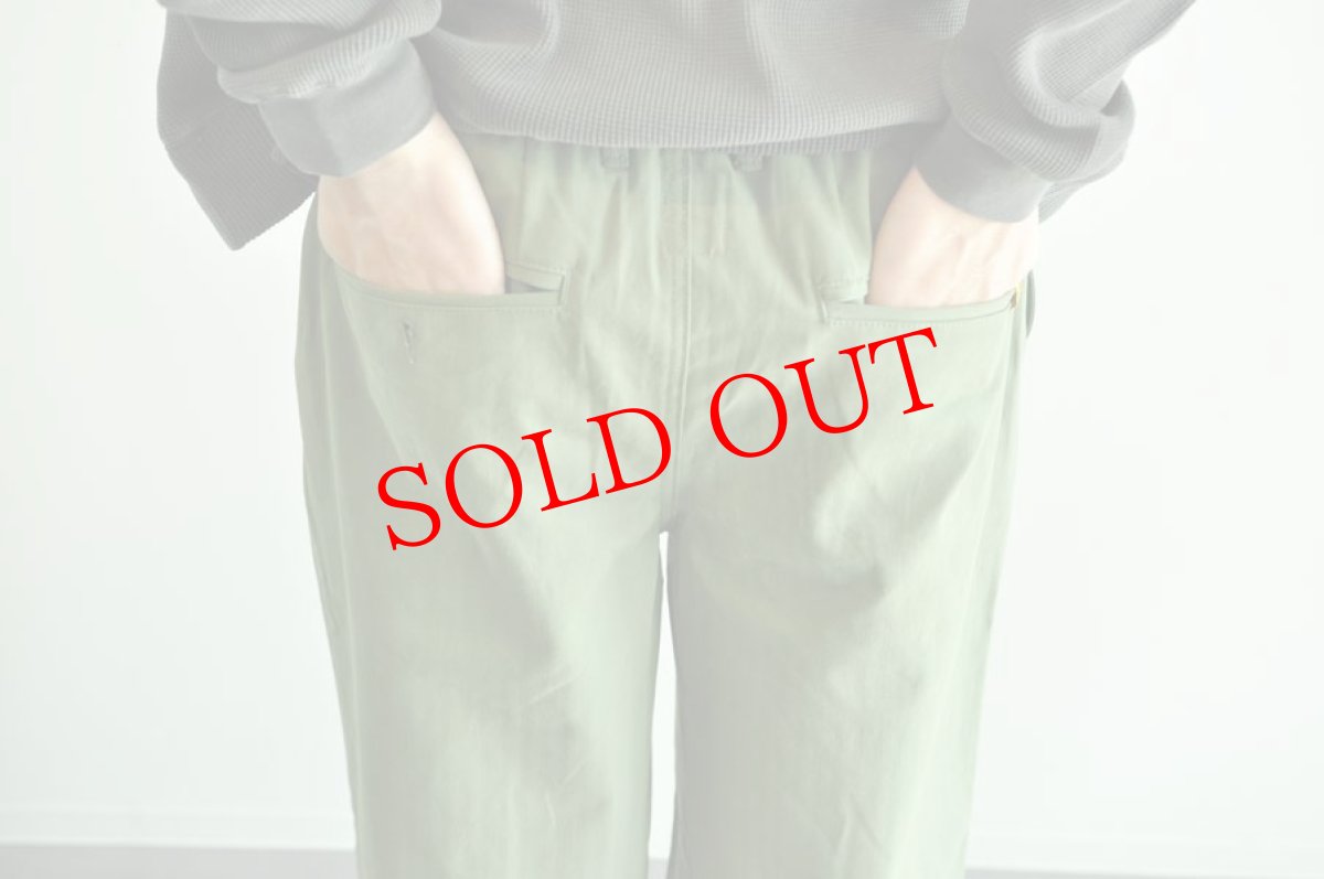 画像9: Cobmaster　コットンヘリンボーン2タックチノパンツ オリーブ　メンズ　人気　通販 (9)