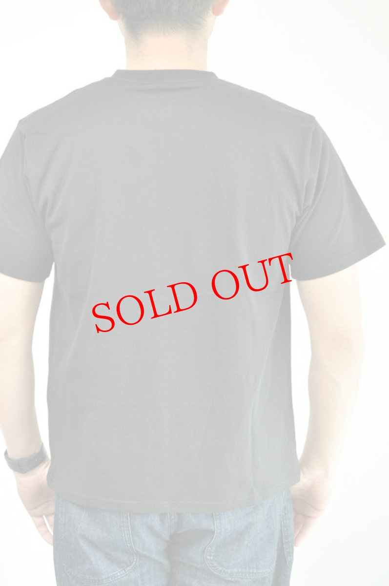 画像4: go slow caravan 【DOMDOM×GSC】USA/CカニバーガークマTEE メンズ　人気　通販 (4)