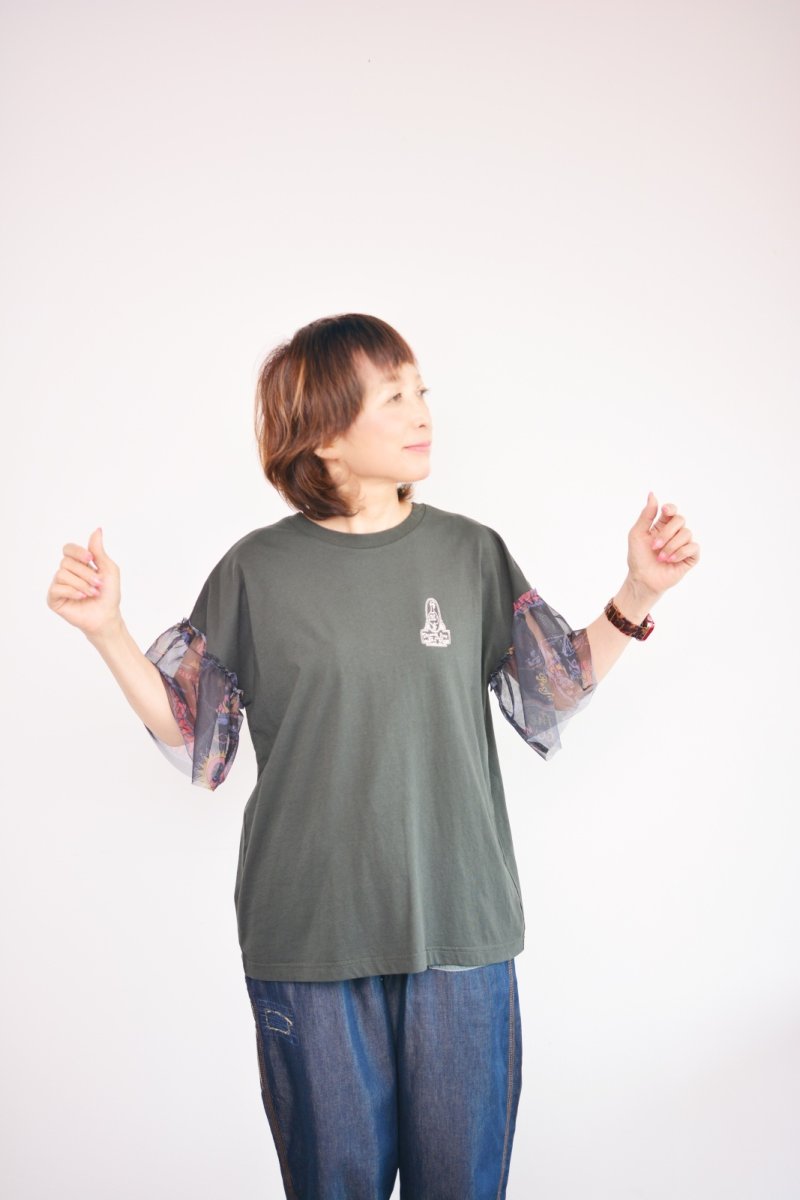 画像1: LIME 26/-天竺無地 袖フリルチュールTシャツ スミクロ レディース 人気 通販 (1)