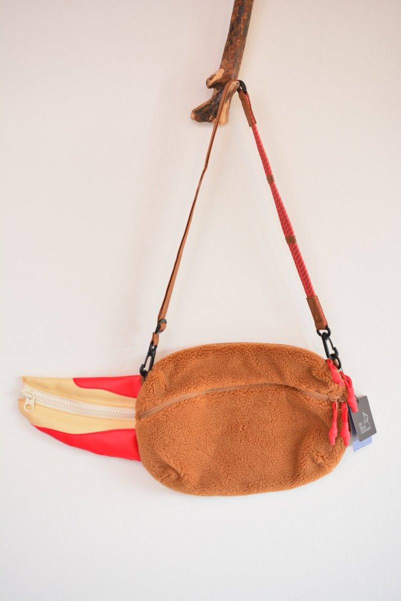 画像1: go slow caravan（ゴースローキャラバン）カニクリームコロッケバッグ　バッグ　人気　通販 (1)